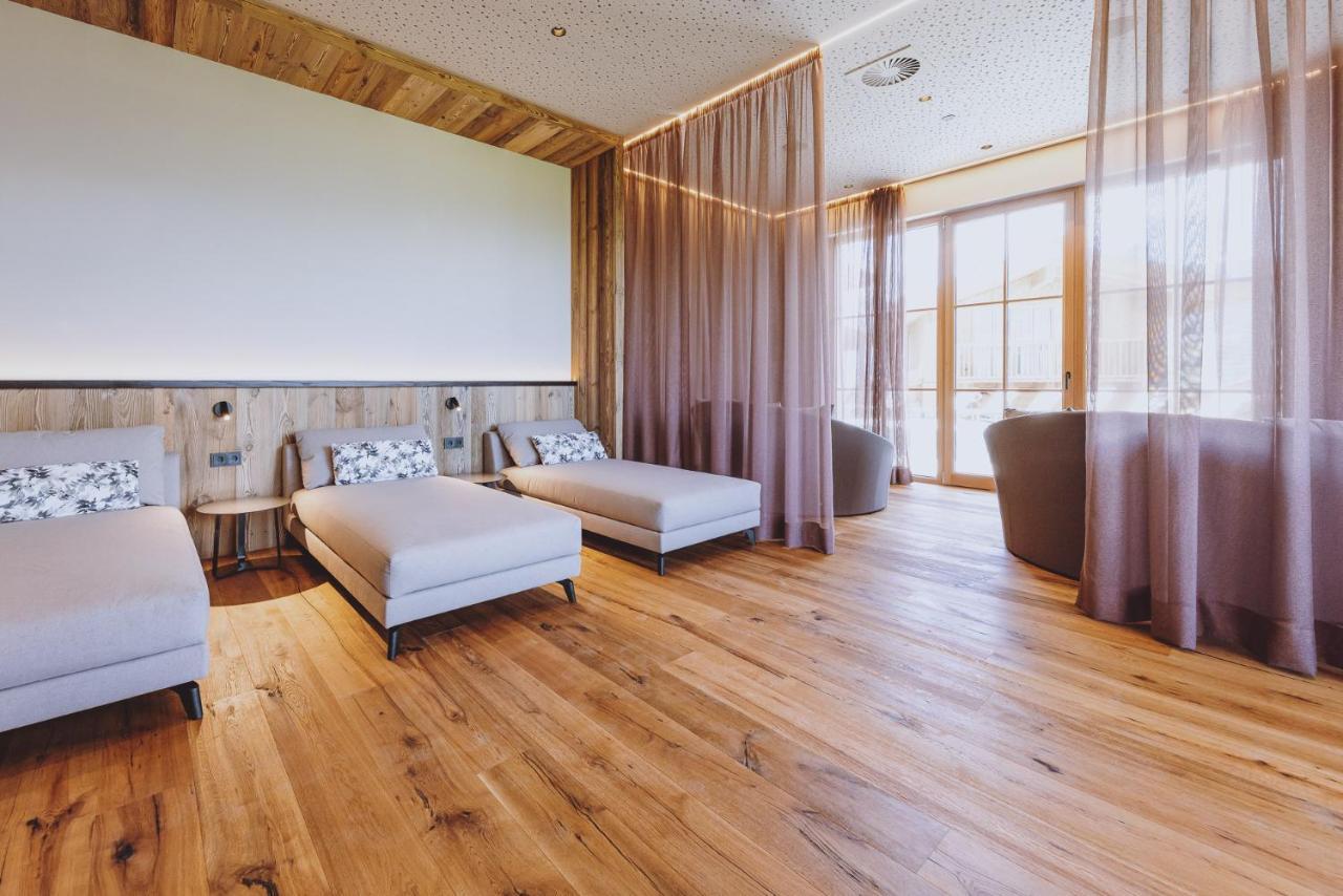 Zaglgut Hotel-Chalets Wellness & Views With Summer Card Included カプルーン エクステリア 写真