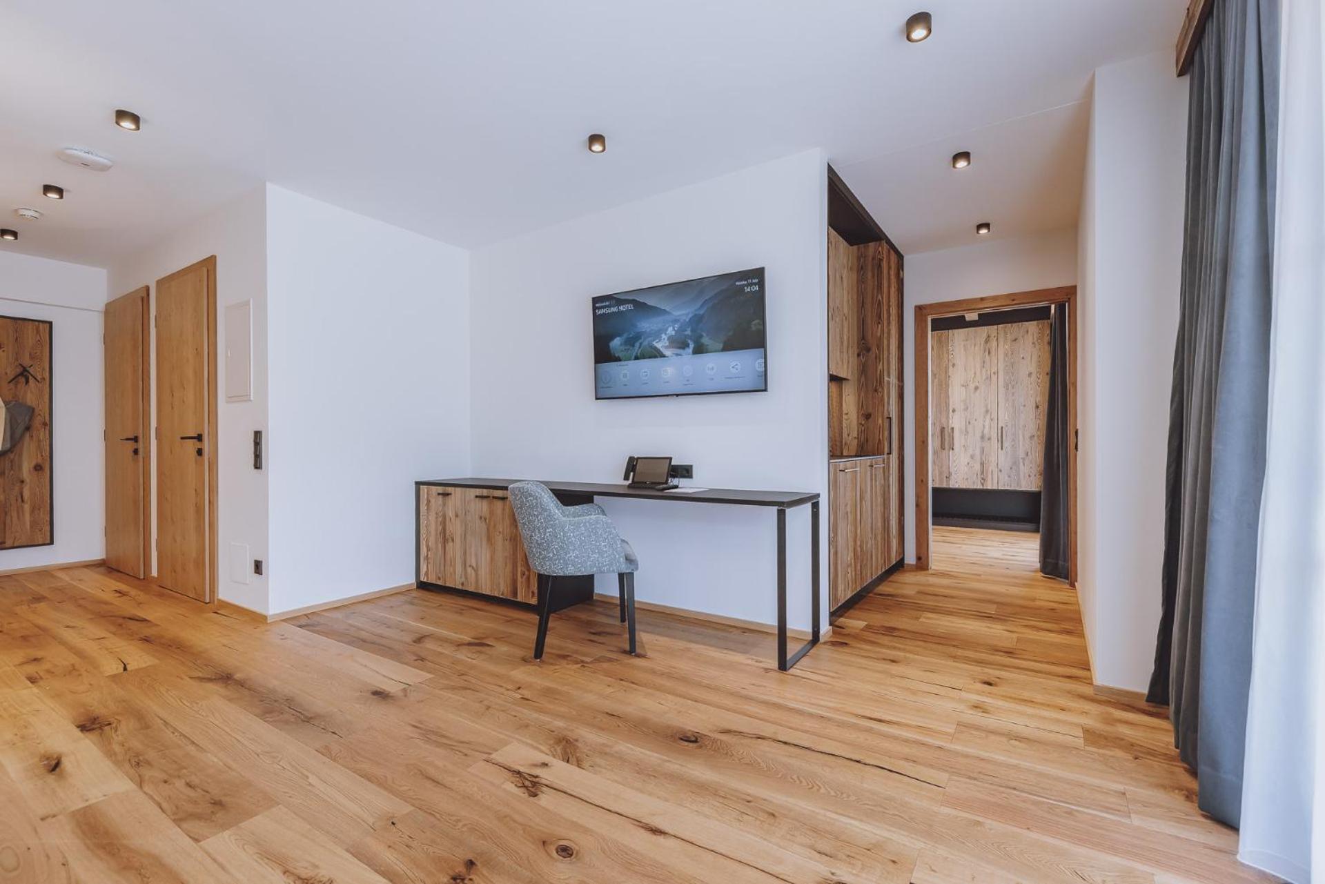 Zaglgut Hotel-Chalets Wellness & Views With Summer Card Included カプルーン エクステリア 写真