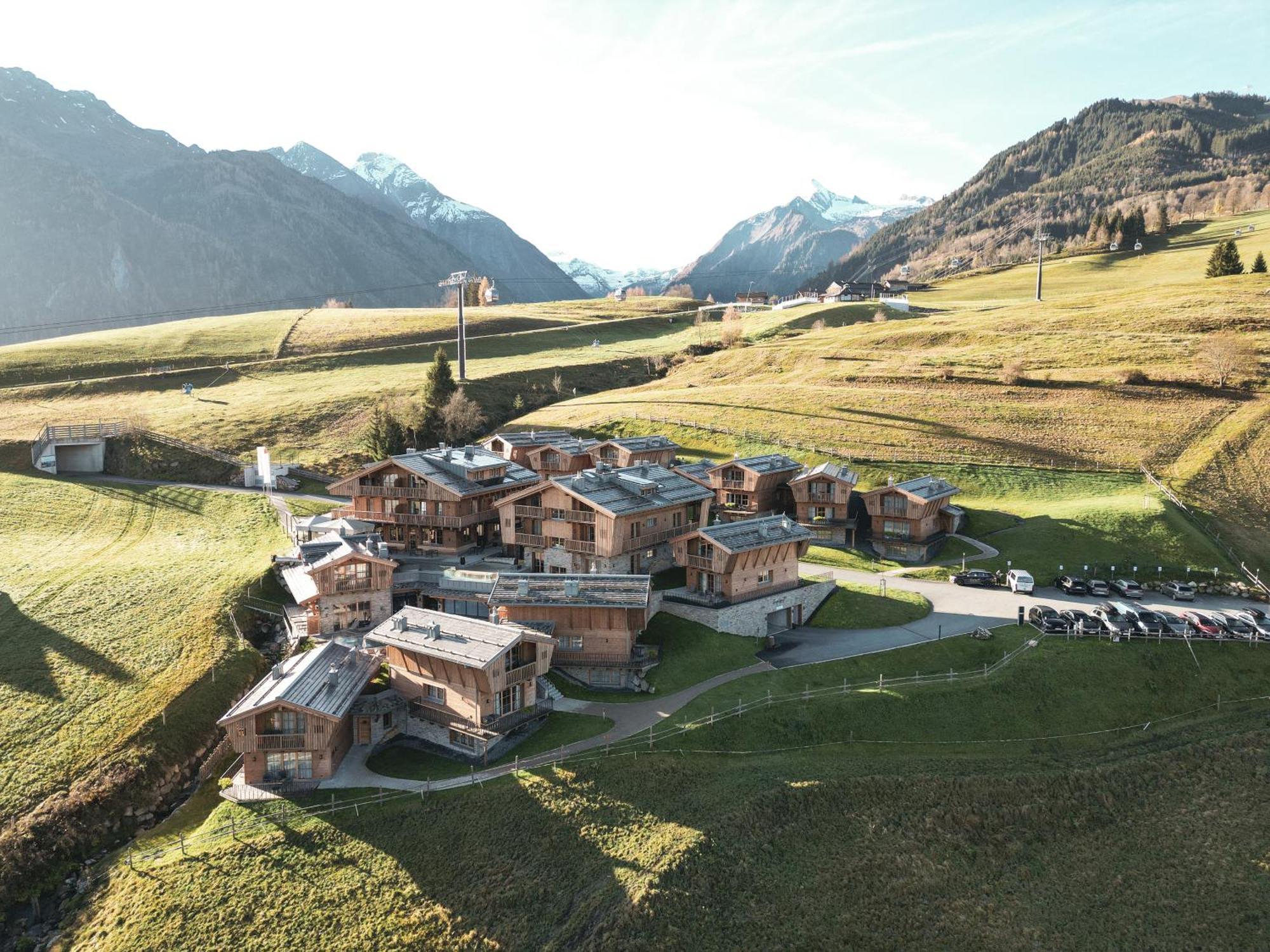 Zaglgut Hotel-Chalets Wellness & Views With Summer Card Included カプルーン エクステリア 写真