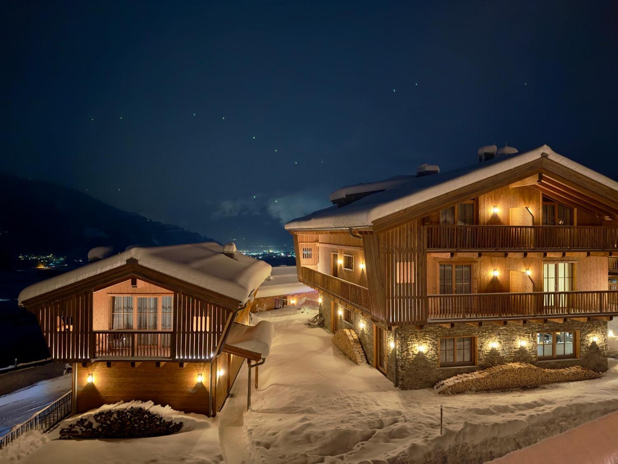 Zaglgut Hotel-Chalets Wellness & Views With Summer Card Included カプルーン エクステリア 写真