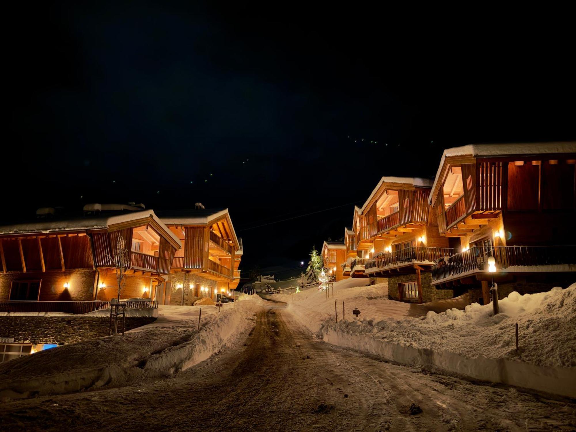 Zaglgut Hotel-Chalets Wellness & Views With Summer Card Included カプルーン エクステリア 写真